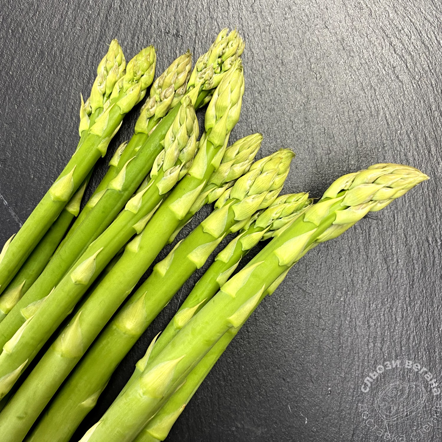Спаржа зелена (аспарагус)