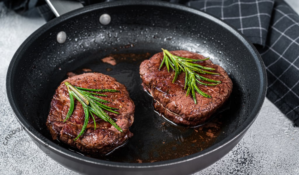 Покрокова інструкція з приготування Філе-Міньйон Покрокова інструкція з приготування Філе-Міньйон