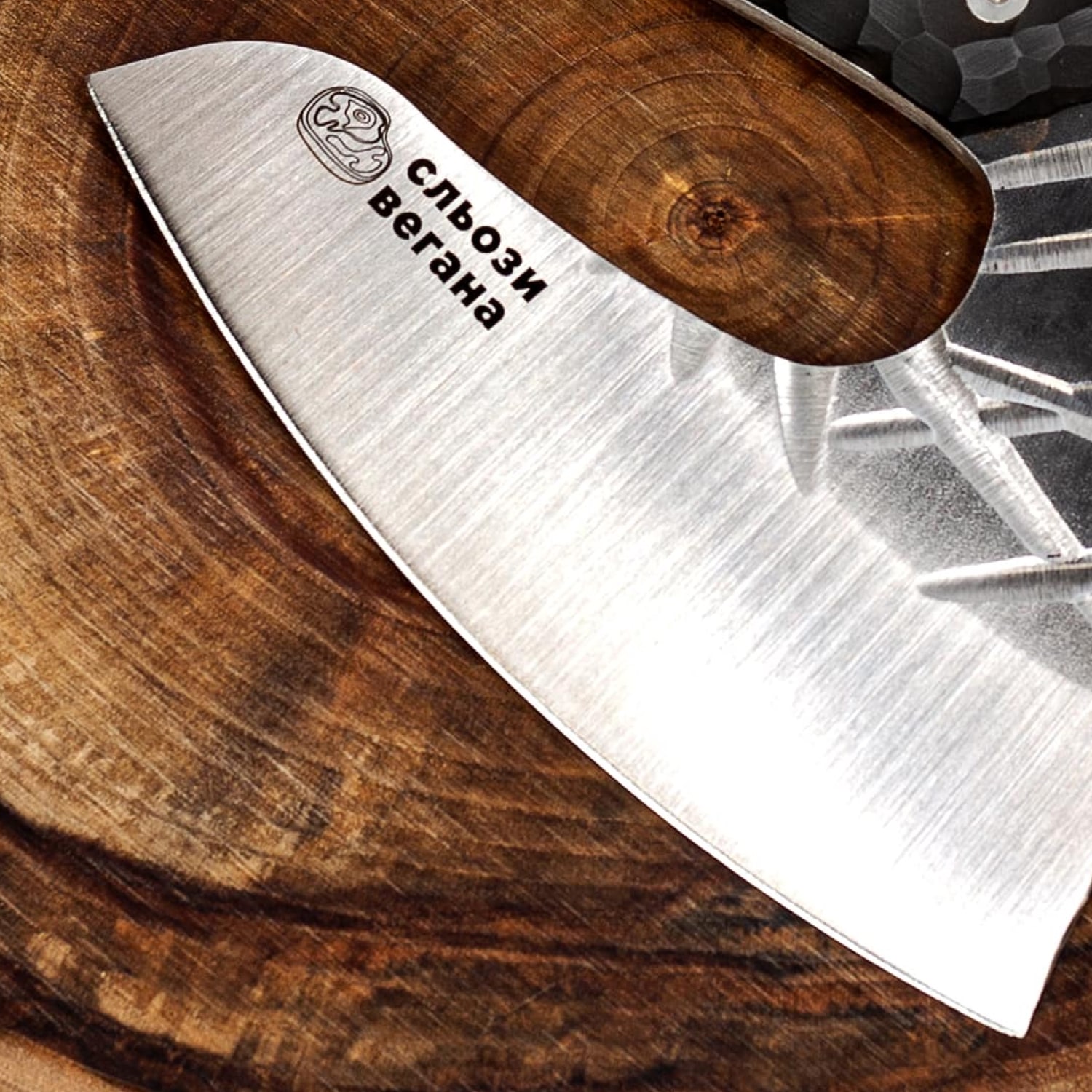 Кулачный топор