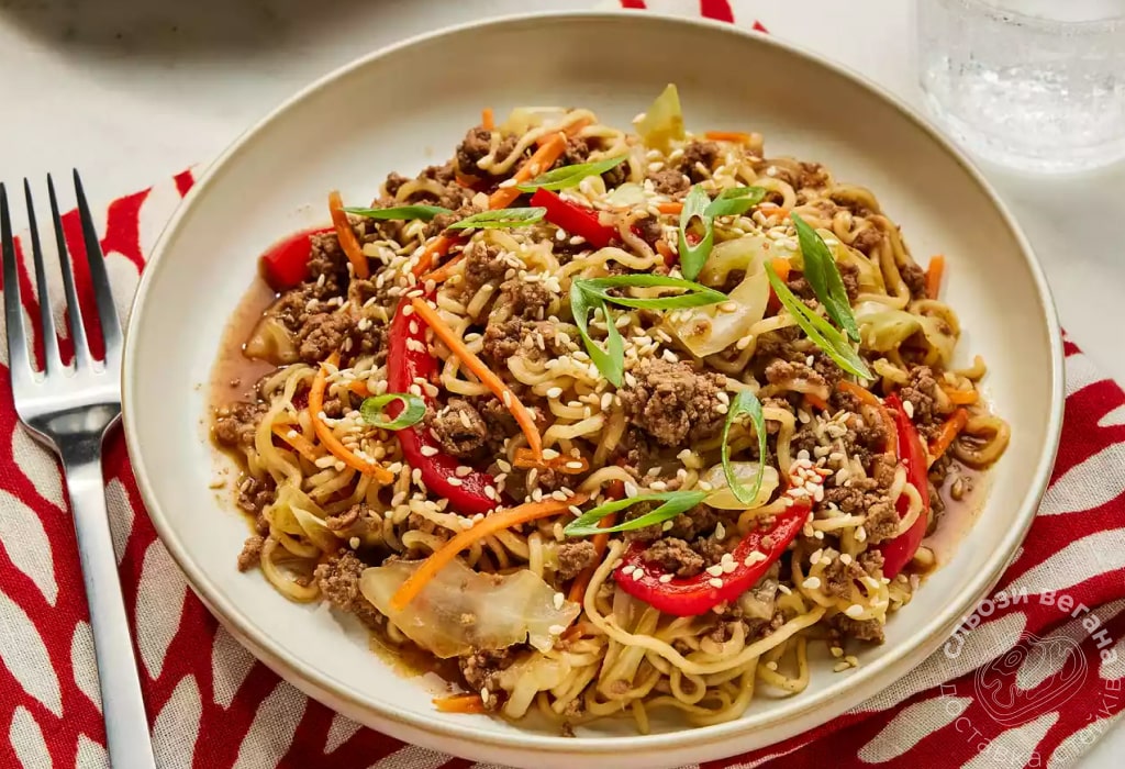 Локшина Рамен з Яловичиною Приготування Локшина Рамен з Яловичиною Приготування