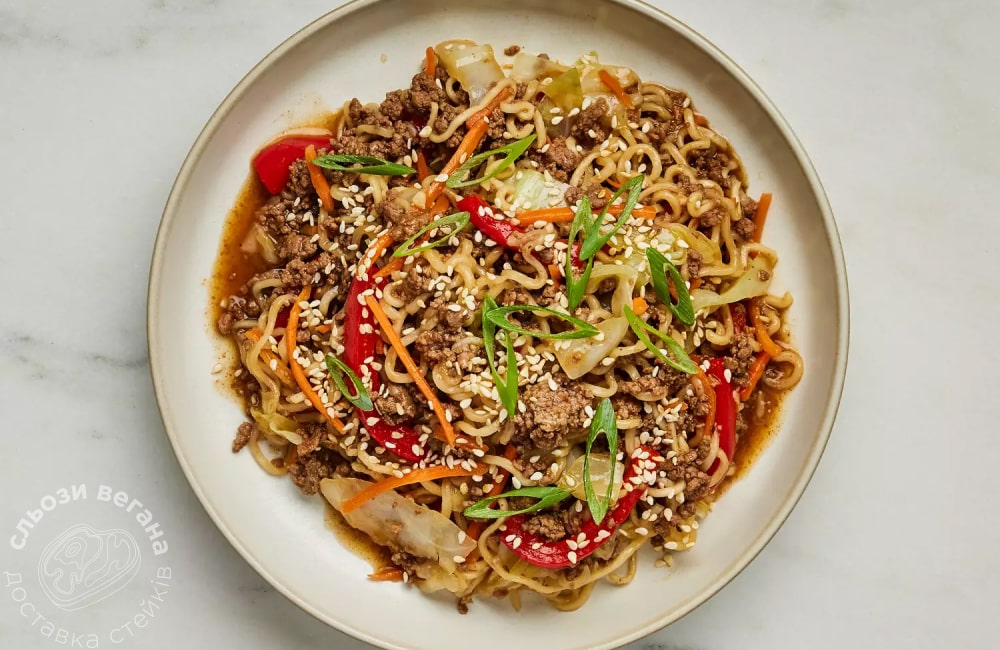 Локшина Рамен з Яловичиною