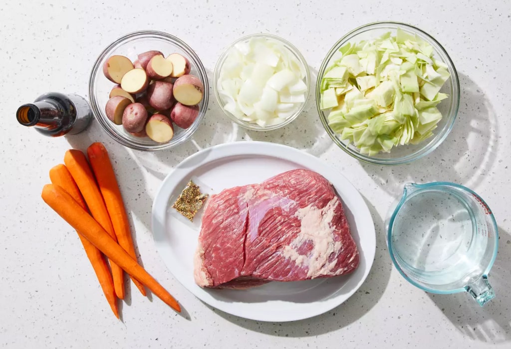 Тушкована яловичина з капустою