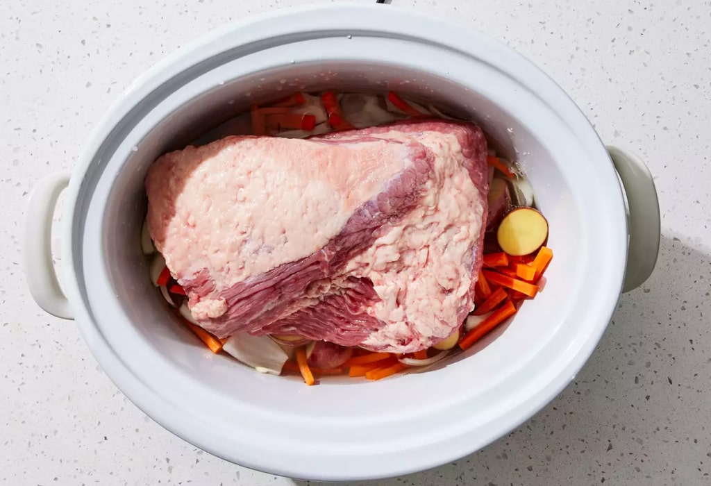 Тушкована яловичина з капустою