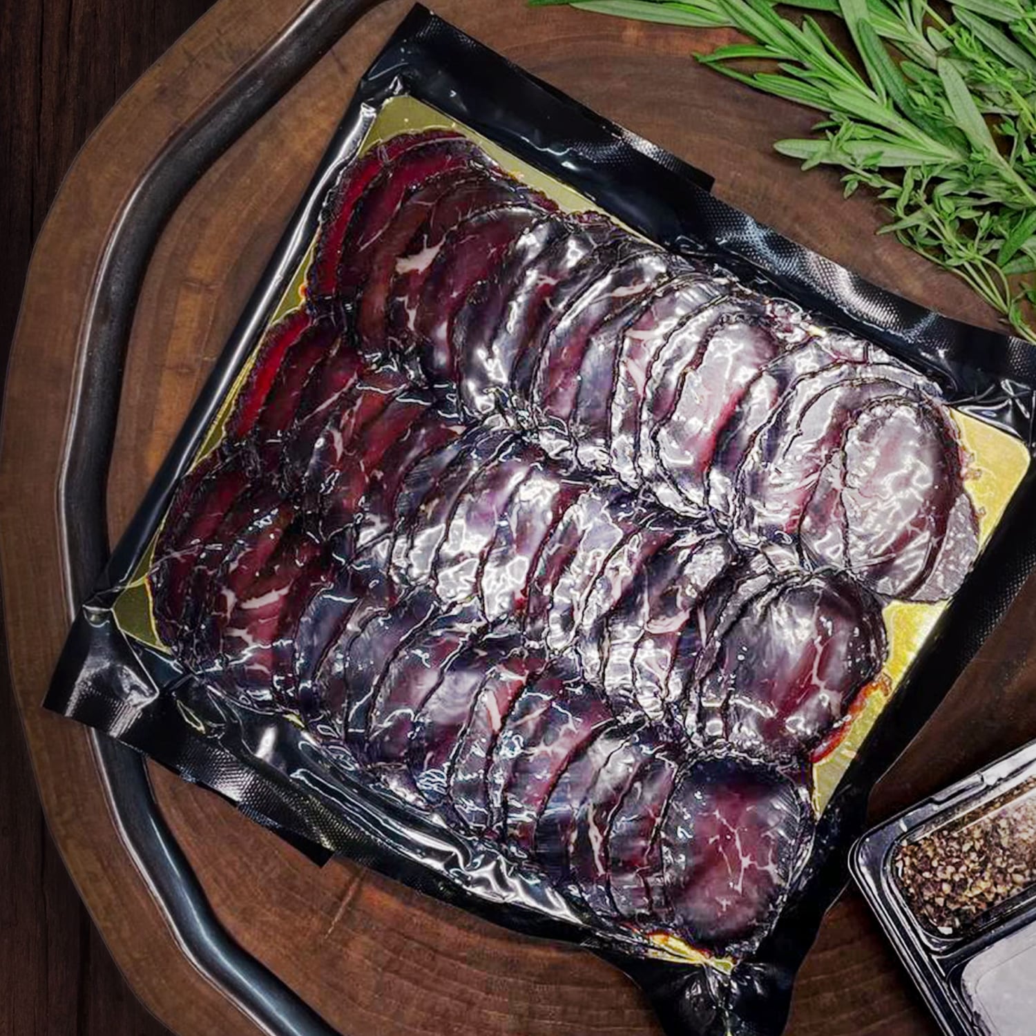 Сирокопчена оленина