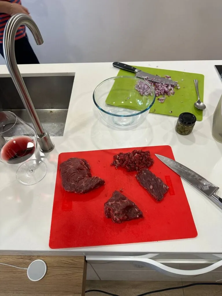 Зображення #1 від K T